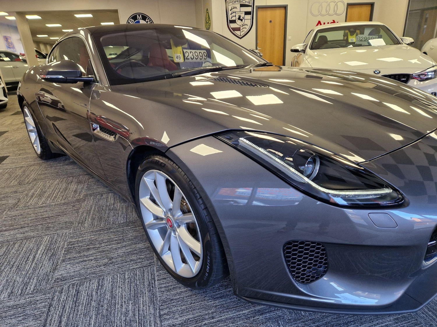 Used Jaguar F-Type for sale - 77396091: Photo 11