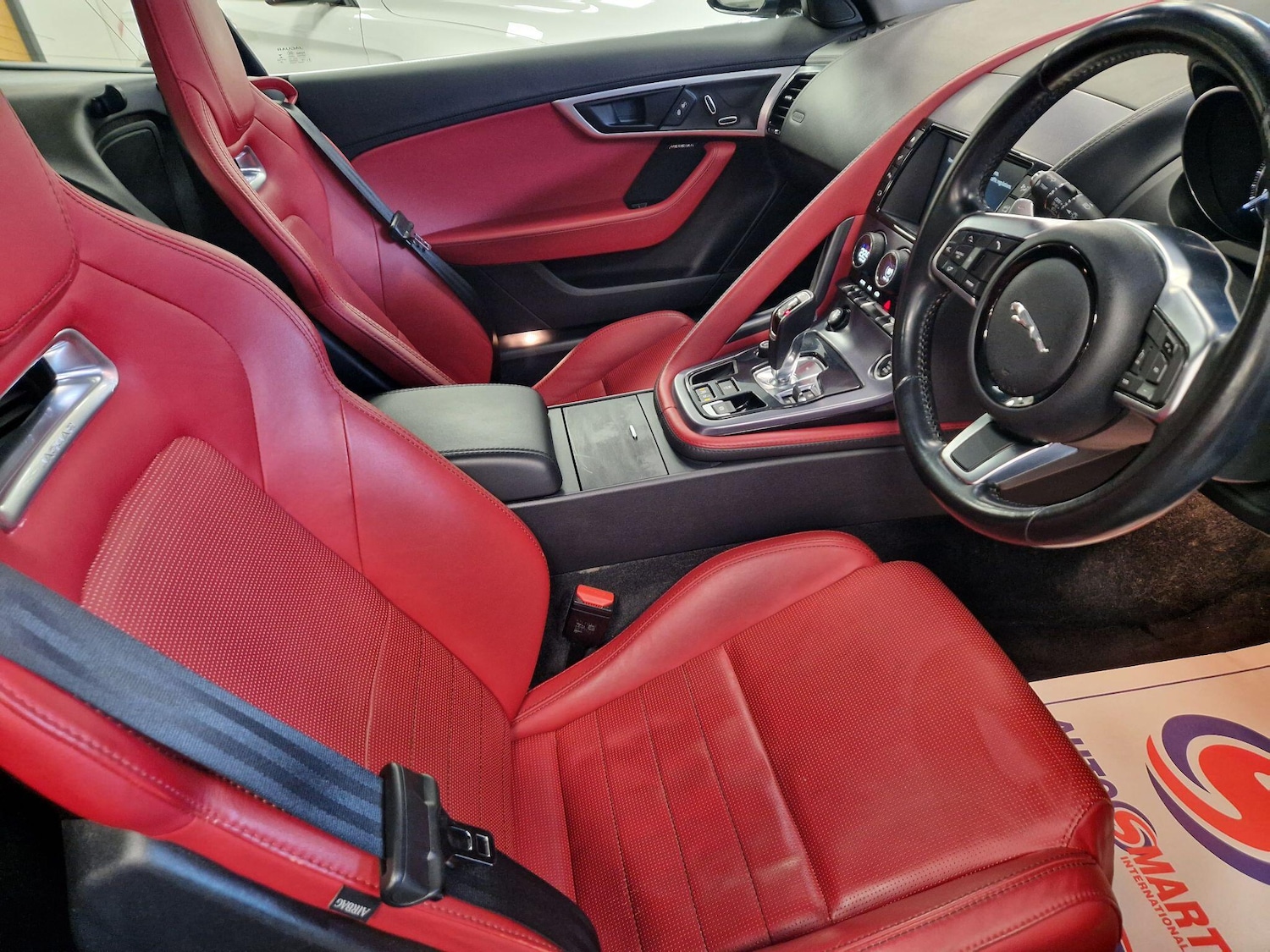 Used Jaguar F-Type for sale - 77396091: Photo 14