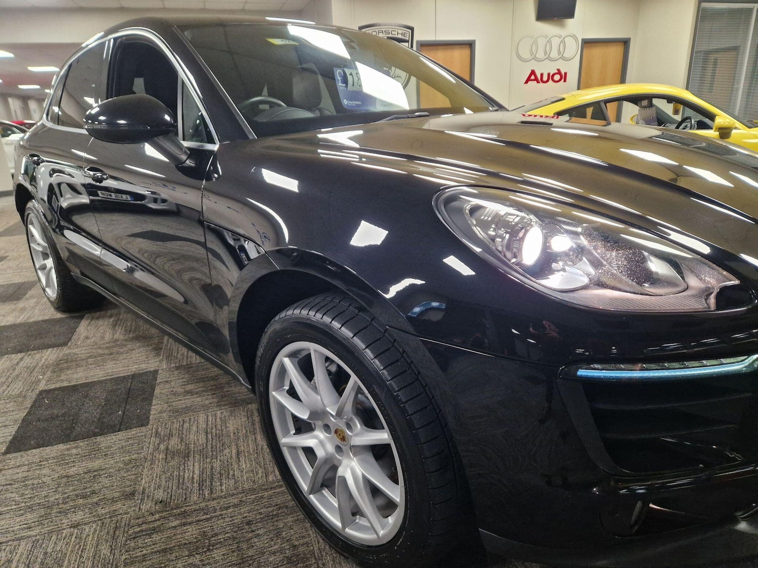 Used Porsche Macan for sale - 77039817: Photo 10