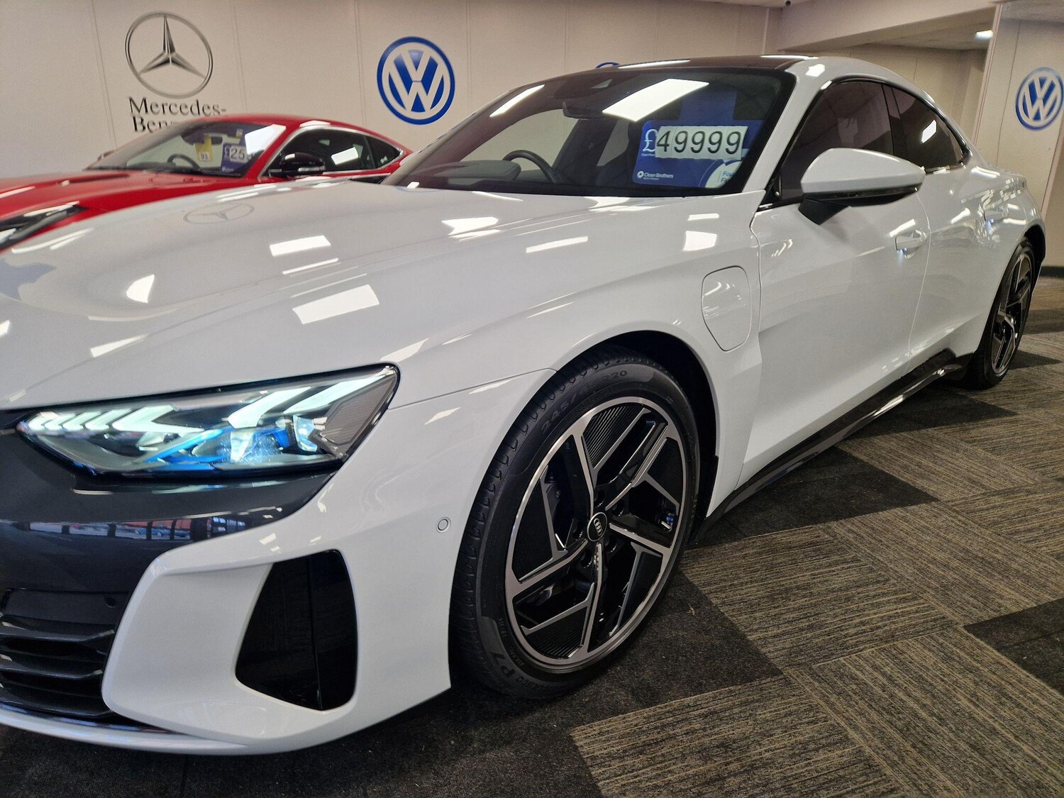 Used Audi e-tron GT 2023 for sale - 77358663: Photo 13