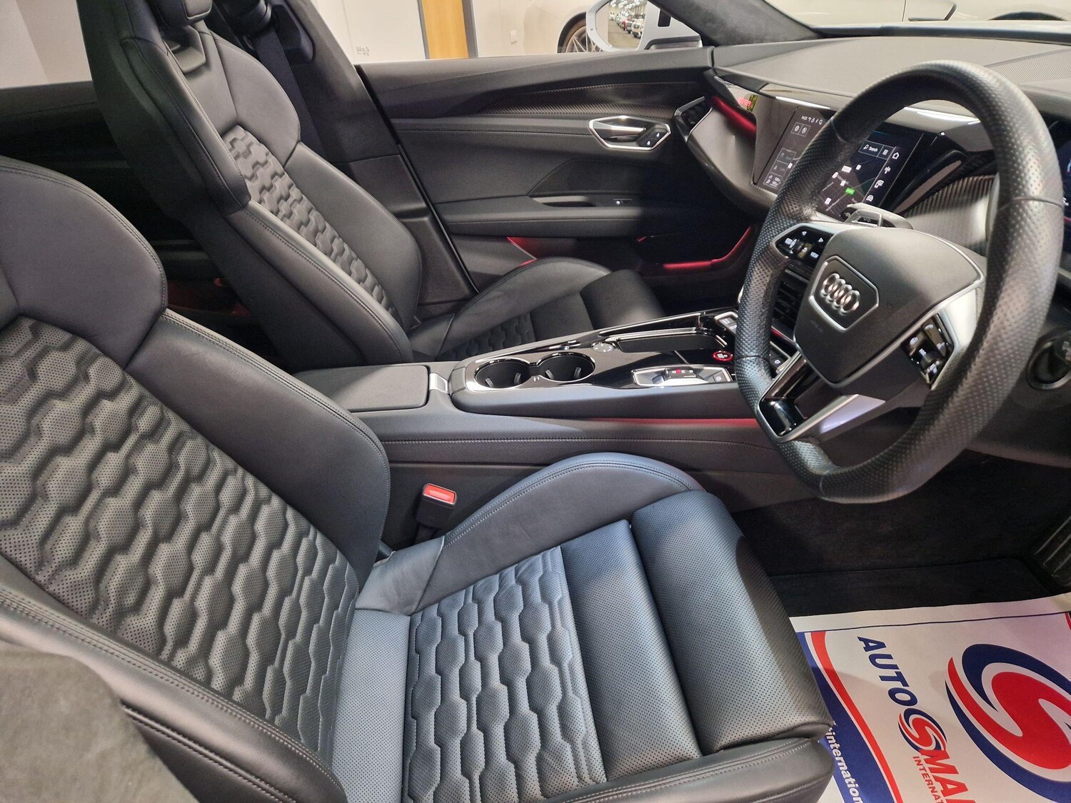 Used Audi e-tron GT 2023 for sale - 77358663: Photo 15