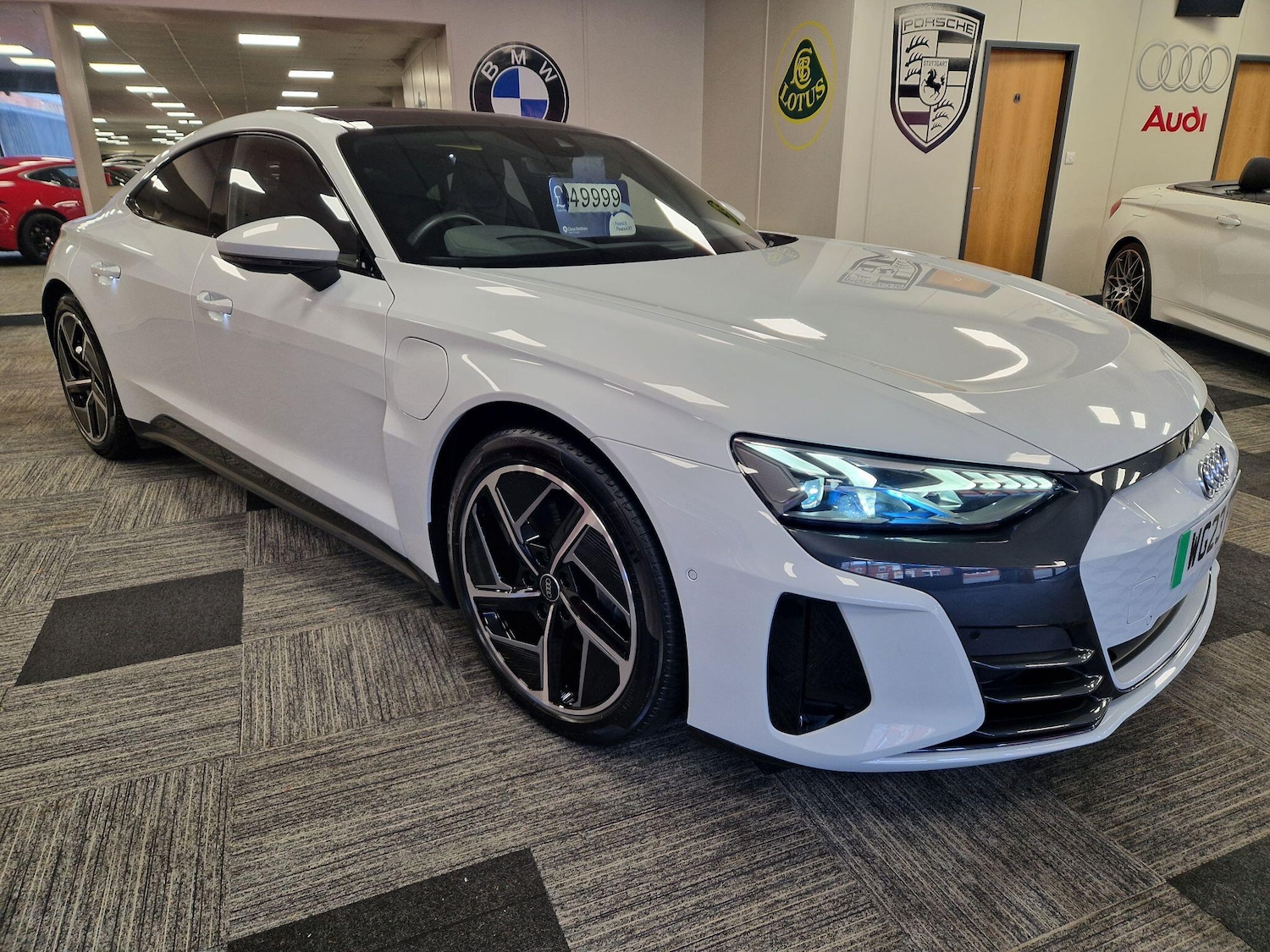 Used Audi e-tron GT 2023 for sale - 77358663: Photo 2