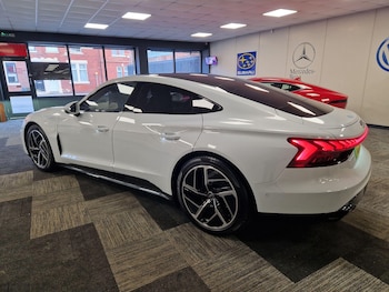 Used Audi e-tron GT 2023 for sale - 77358663: Photo