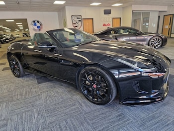 Used Jaguar F-Type 2015 for sale - 79481995: Photo