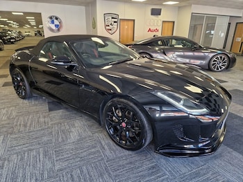 Used Jaguar F-Type 2015 for sale - 79481995: Photo