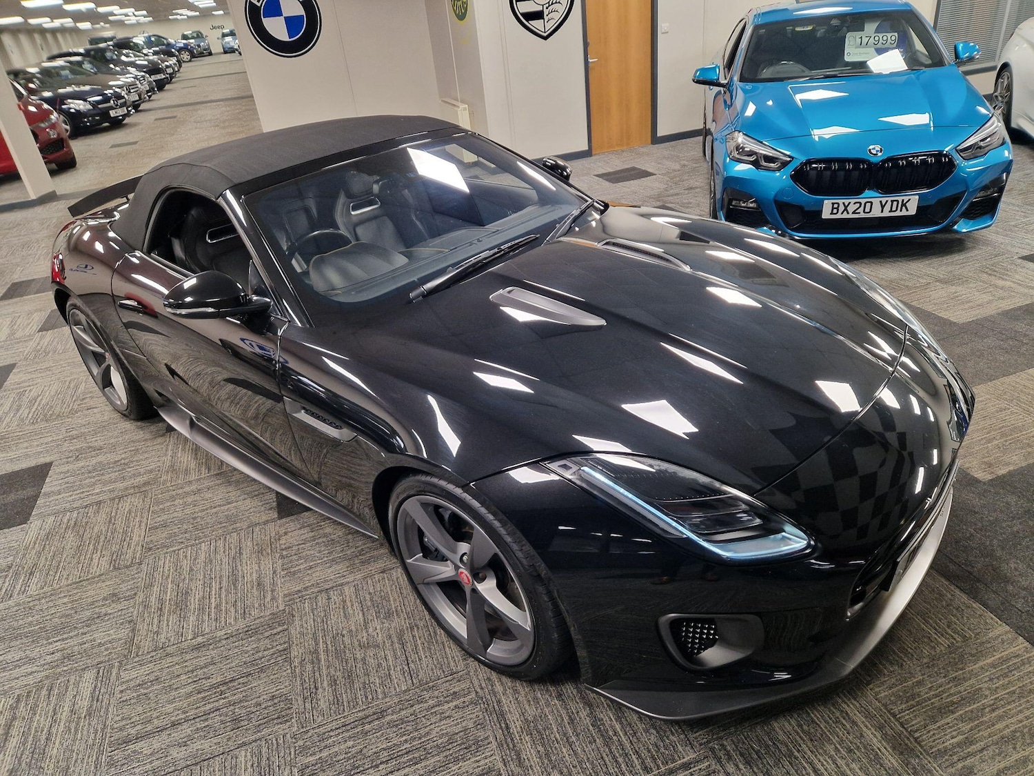 Used Jaguar F-Type 2017 for sale - 76831734: Photo 35