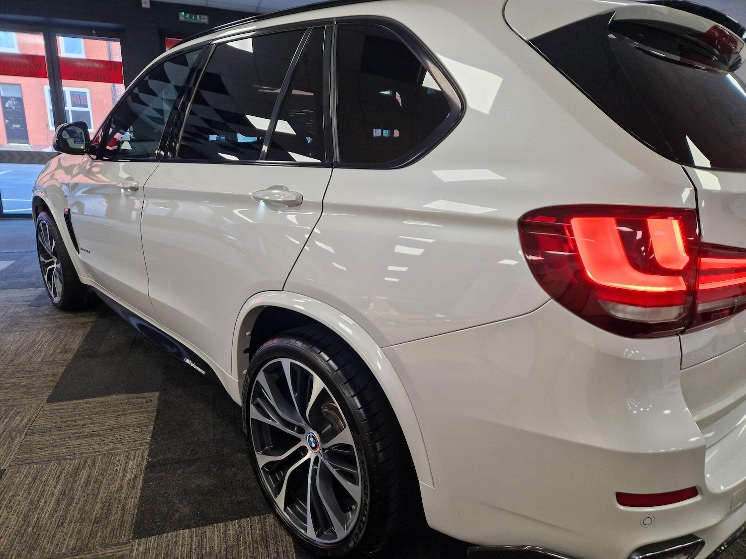 Used BMW X5 2015 for sale - 77057258: Photo 8