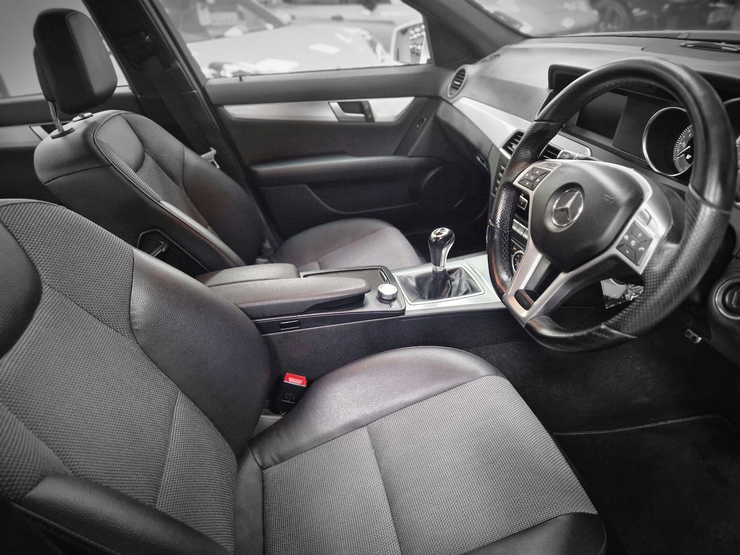 Used Mercedes-Benz C Class 2013 for sale - 77242518: Photo 13