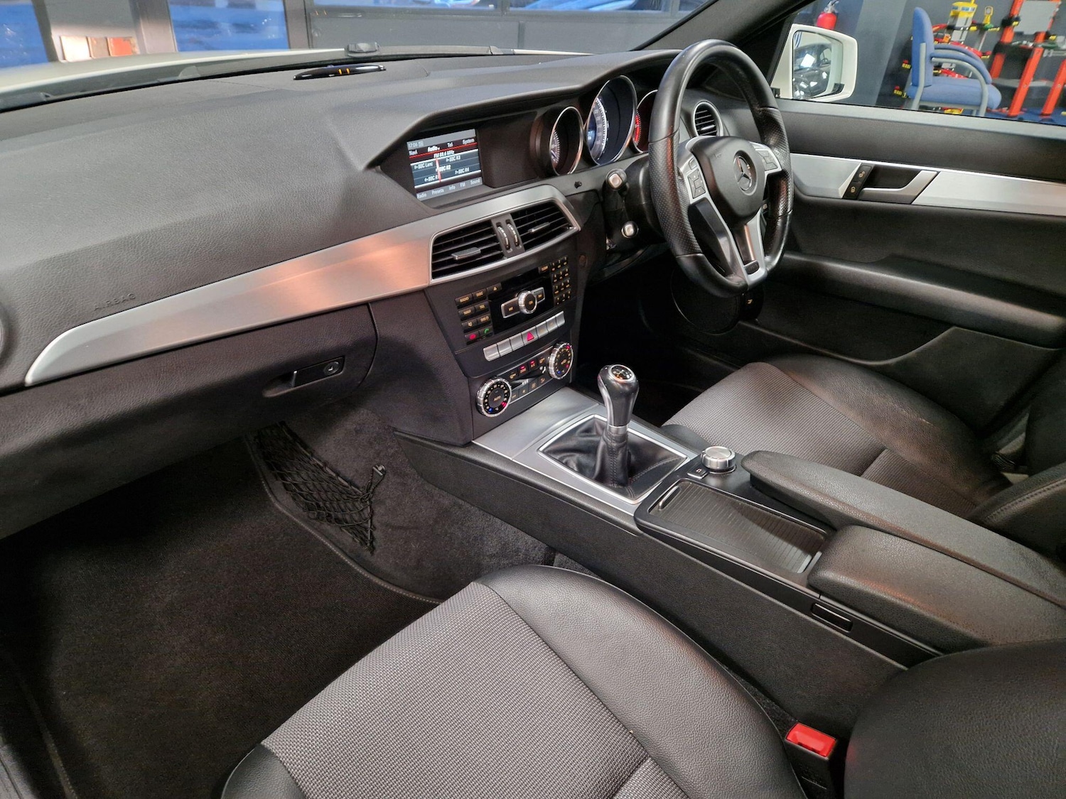 Used Mercedes-Benz C Class 2013 for sale - 77242518: Photo 20