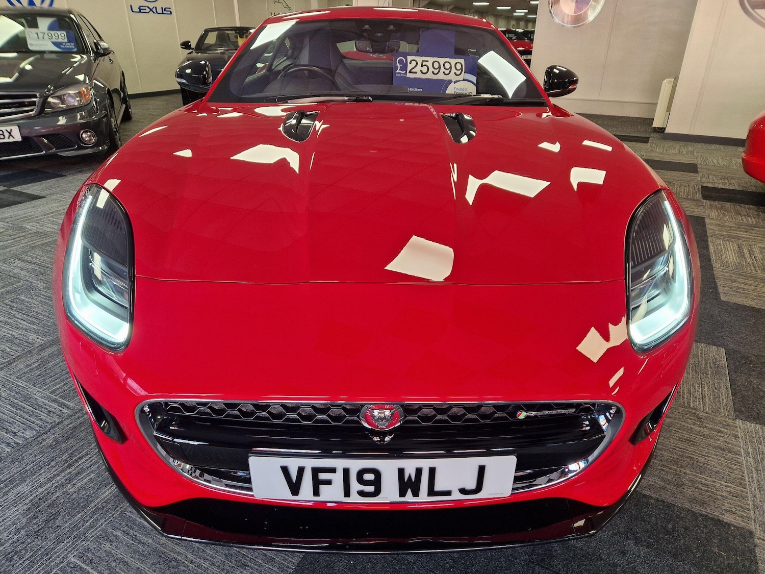 Used Jaguar F-Type 2019 for sale - 76831728: Photo 13