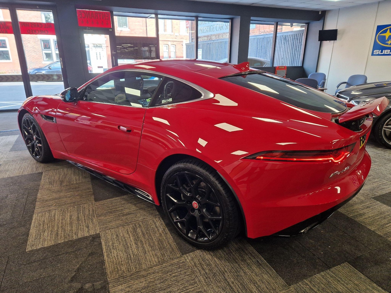 Used Jaguar F-Type 2019 for sale - 76831728: Photo 4