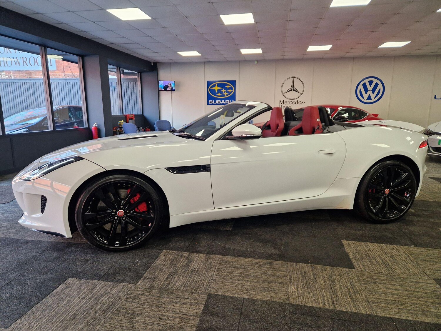 Used Jaguar F-Type for sale - 77411909: Photo 10
