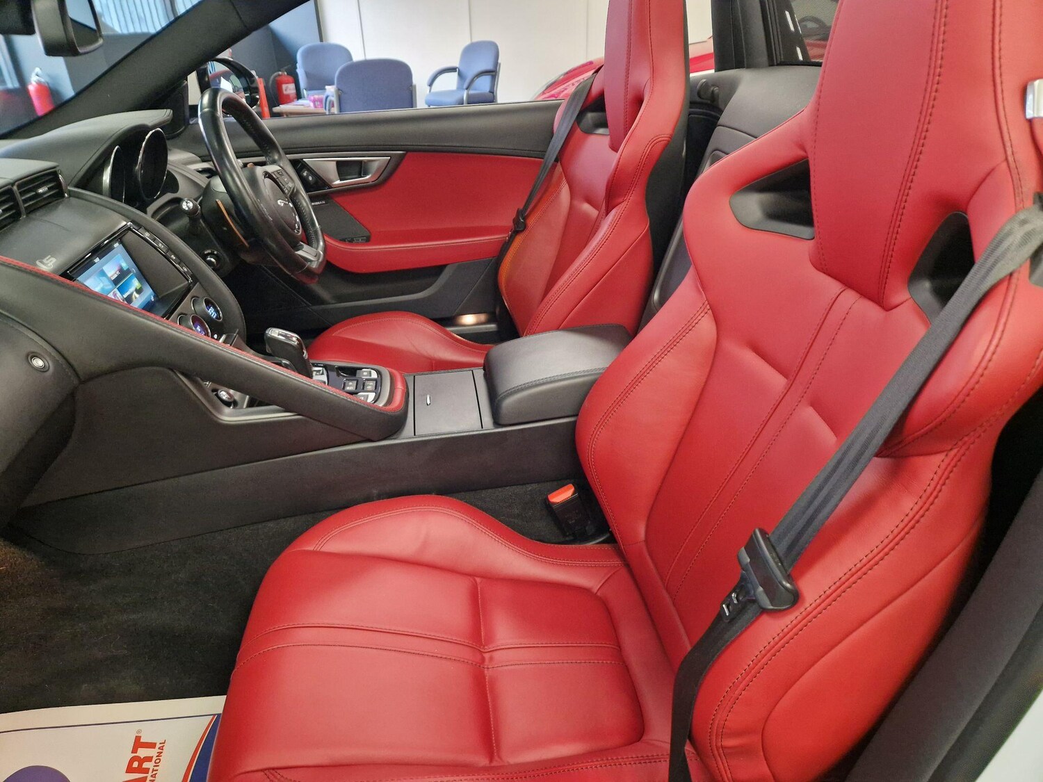 Used Jaguar F-Type for sale - 77411909: Photo 21