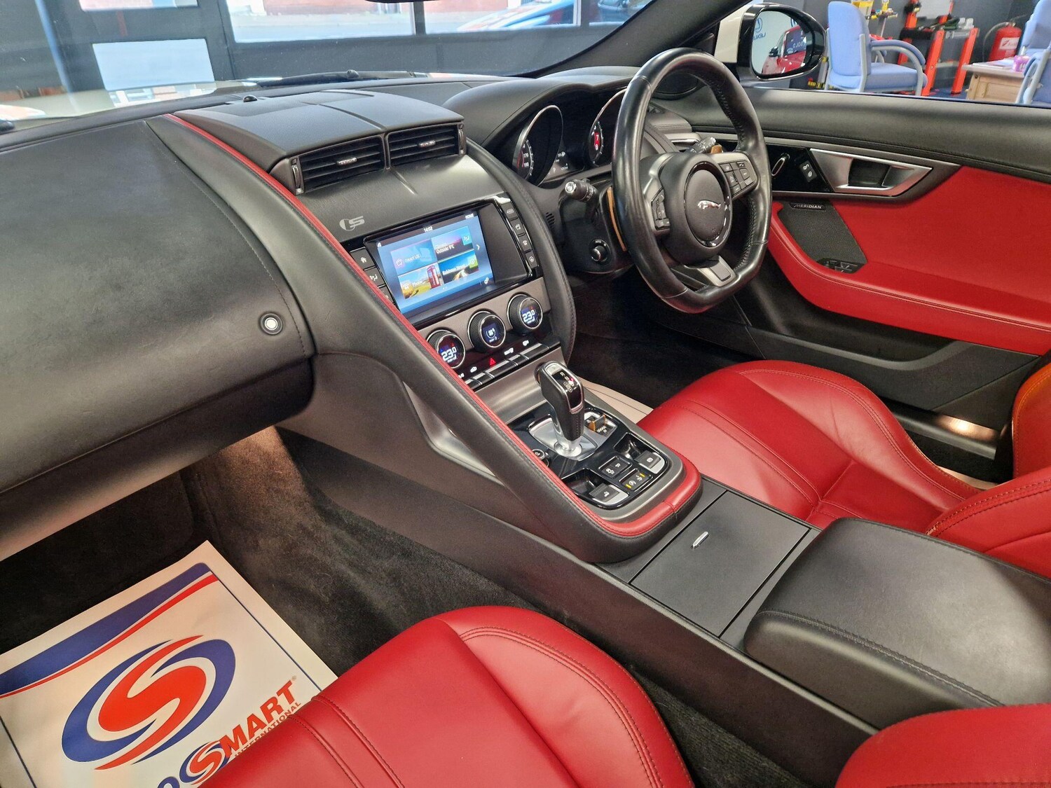 Used Jaguar F-Type for sale - 77411909: Photo 26