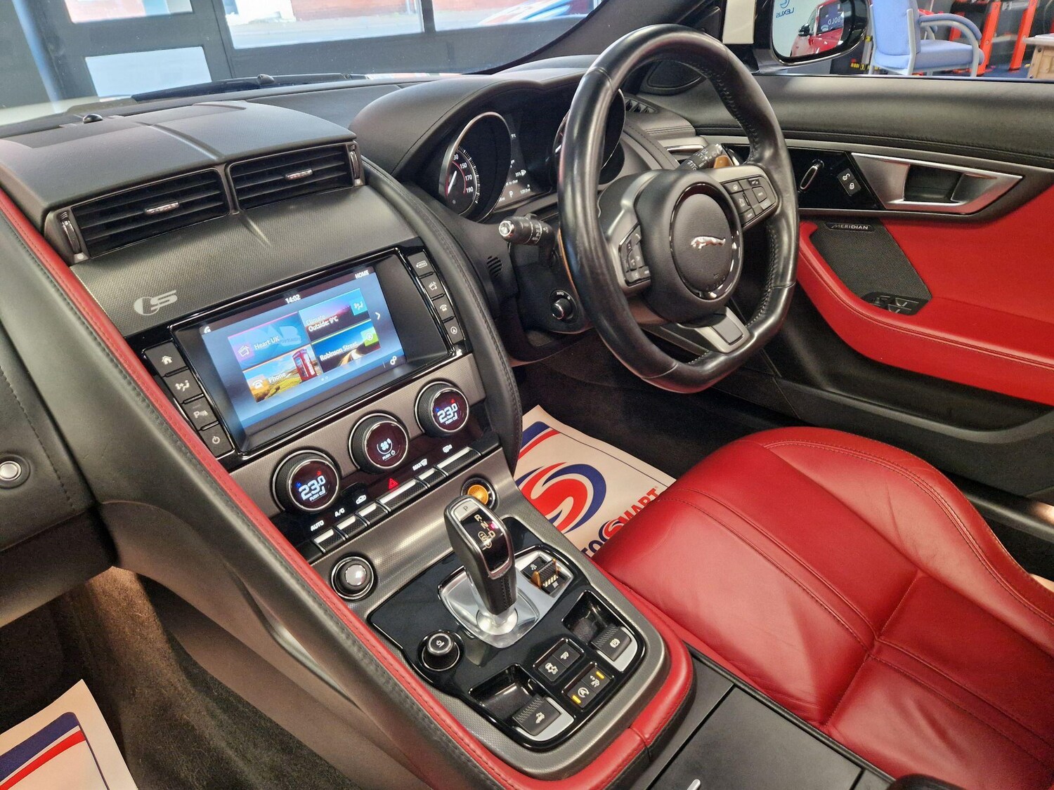 Used Jaguar F-Type for sale - 77411909: Photo 27