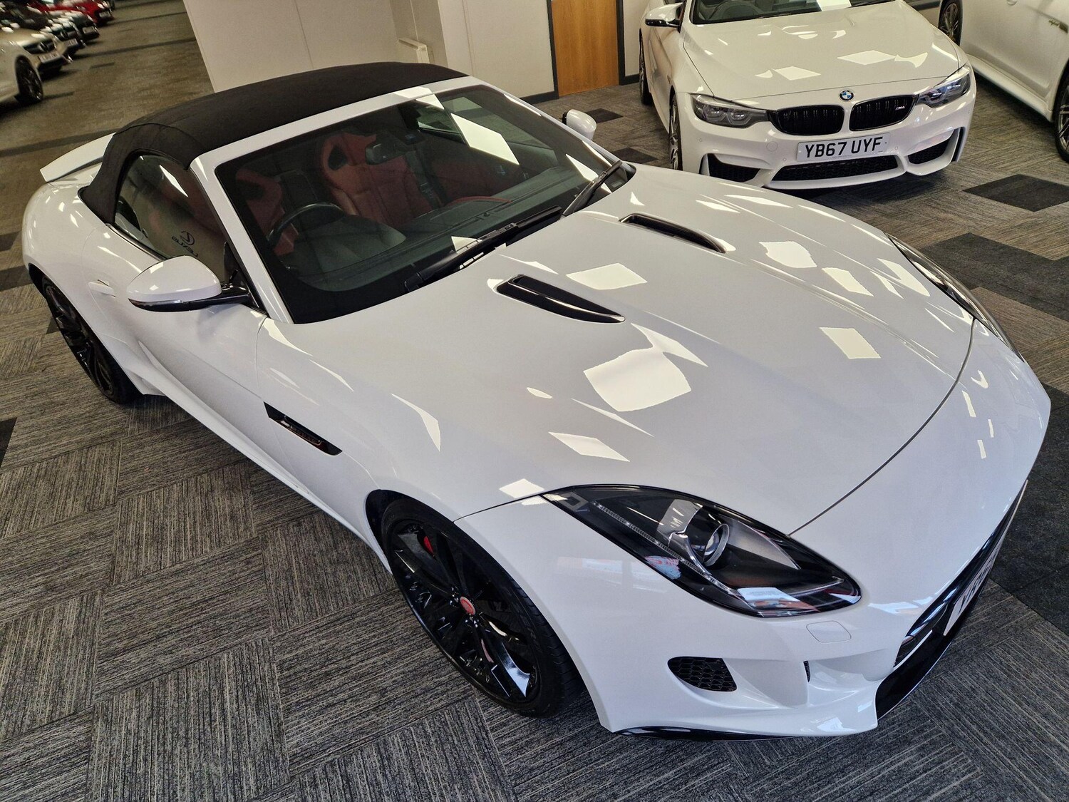 Used Jaguar F-Type for sale - 77411909: Photo 31