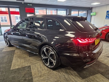Used Audi A4 2022 for sale - 79142023: Photo