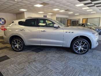Used Maserati Levante 2017 for sale - 75233173: Photo