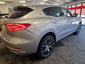 Used Maserati Levante 2017 for sale - 75233173: Photo