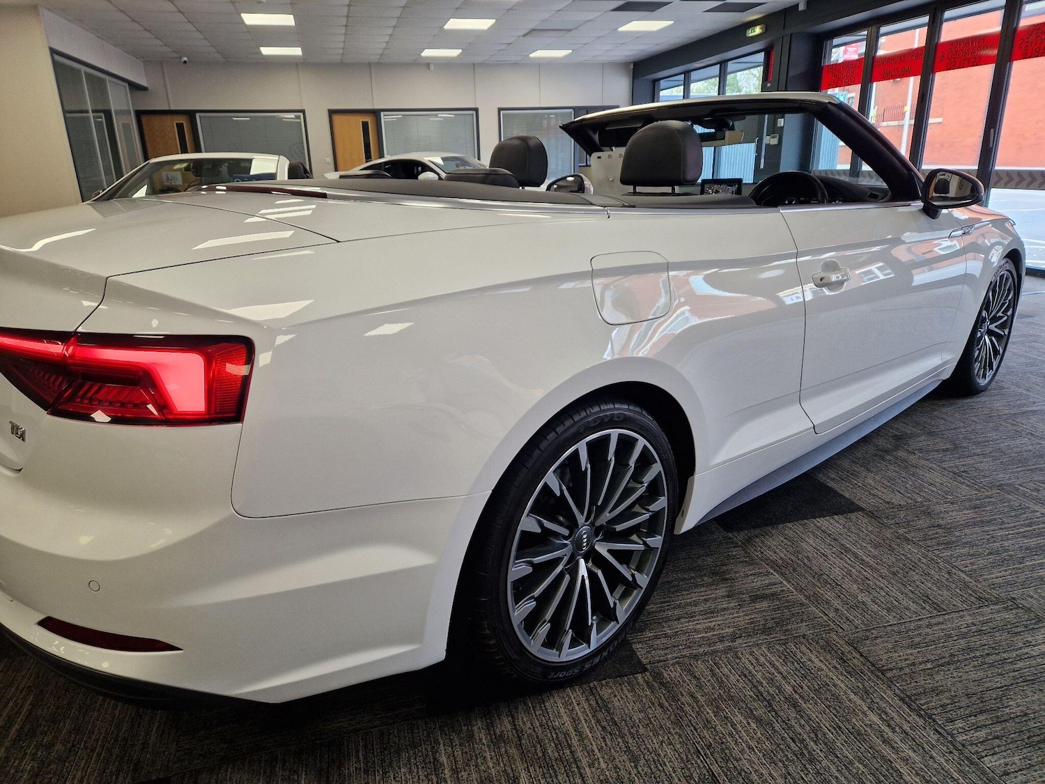 Used Audi A5 Cabriolet for sale - 78136019: Photo 11