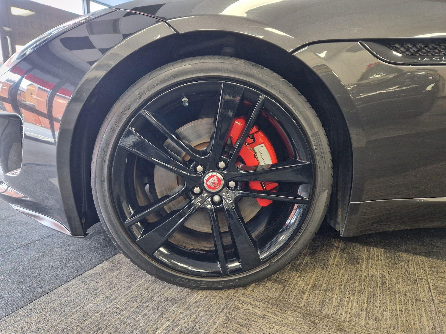 Used Jaguar F-Type 2015 for sale - 78100307: Photo 24