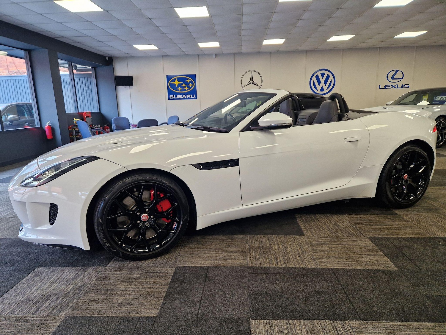 Used Jaguar F-Type 2015 for sale - 78062875: Photo 10