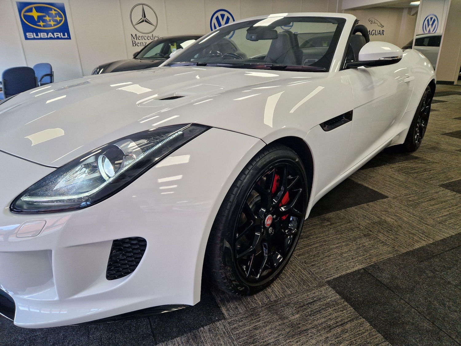 Used Jaguar F-Type 2015 for sale - 78062875: Photo 17