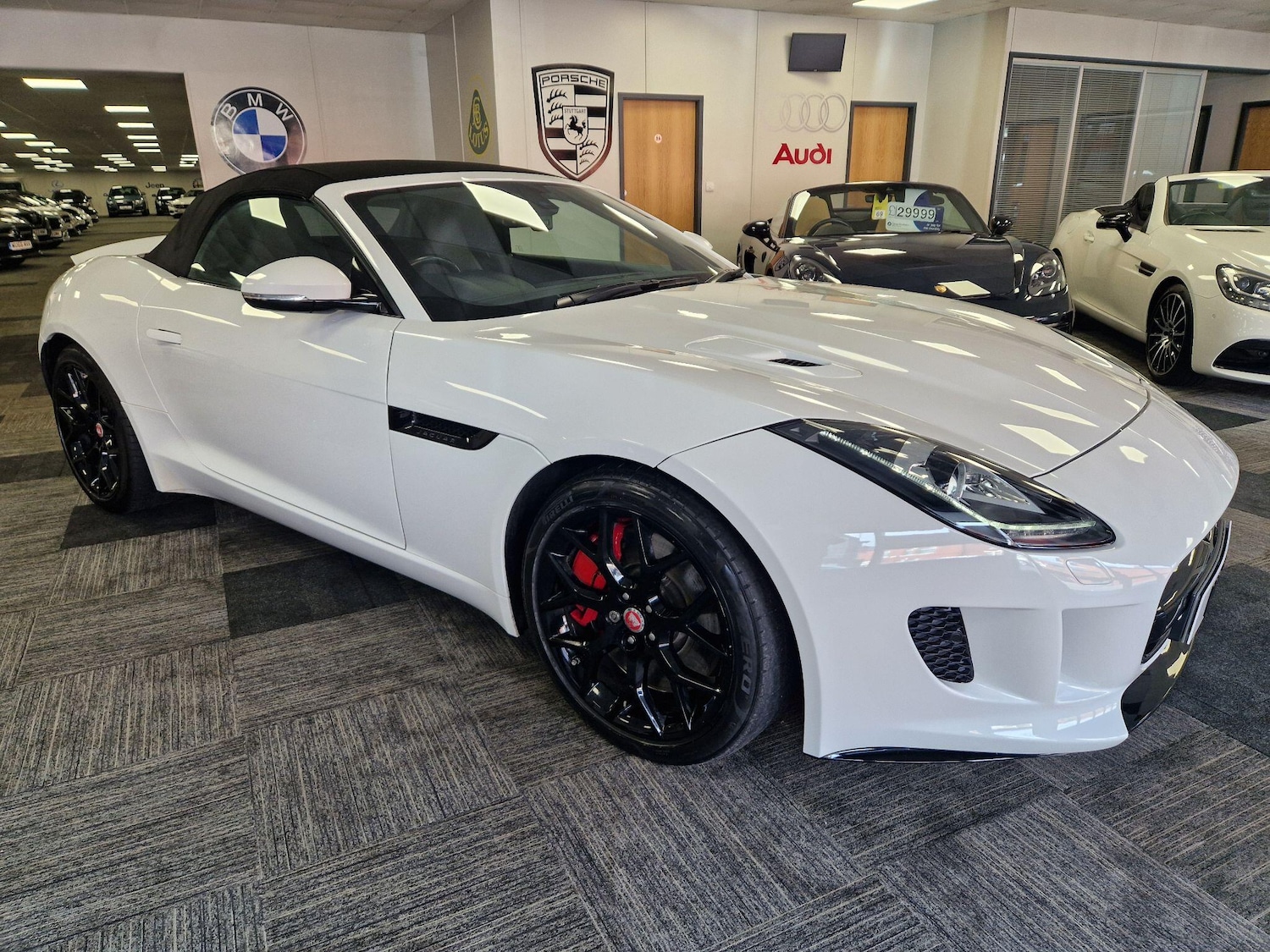 Used Jaguar F-Type 2015 for sale - 78062875: Photo 3
