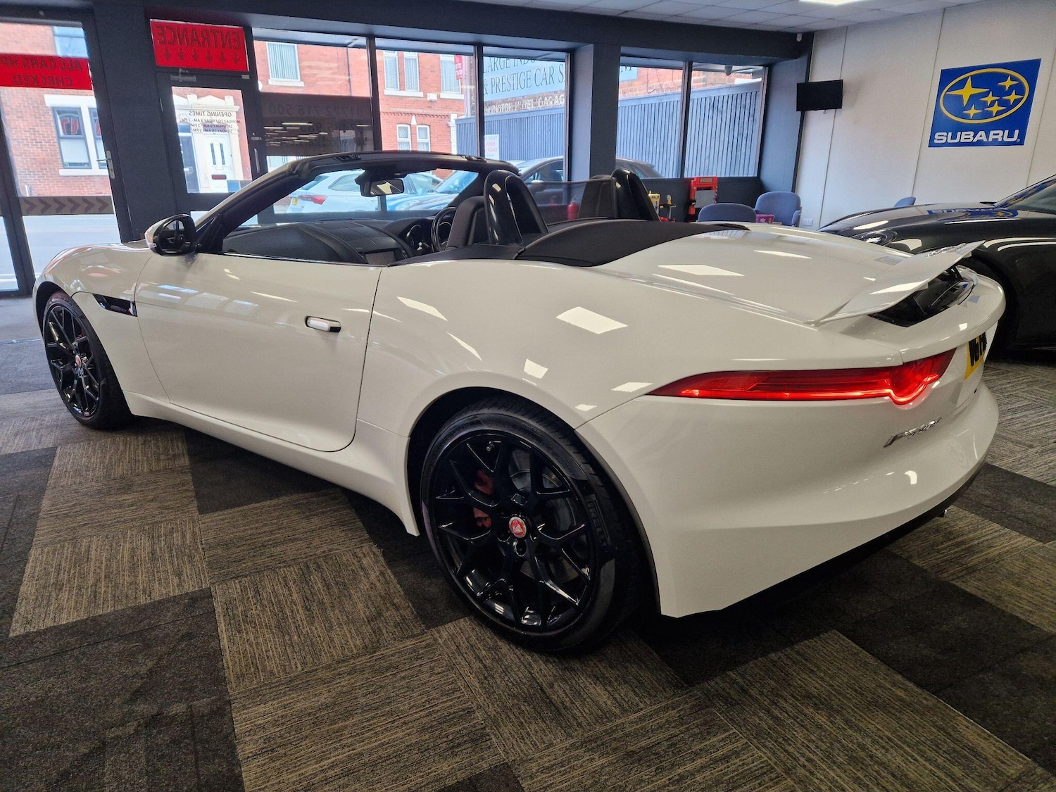 Used Jaguar F-Type 2015 for sale - 78062875: Photo 8