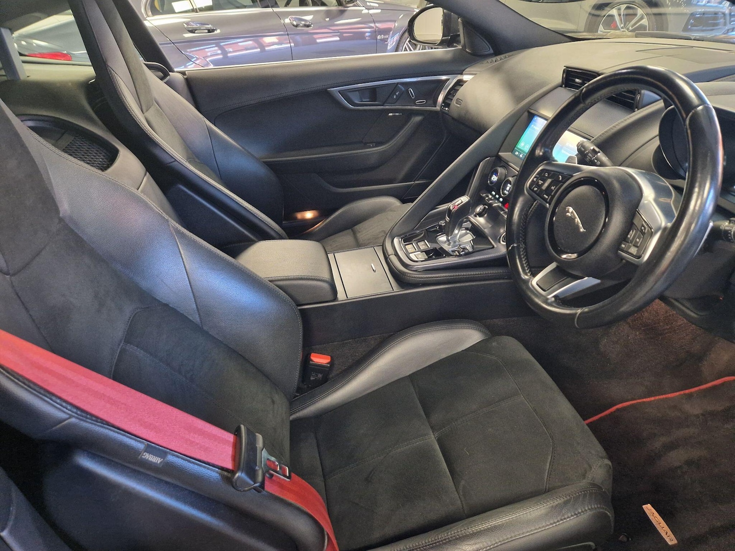 Used Jaguar F-Type 2019 for sale - 76831726: Photo 12