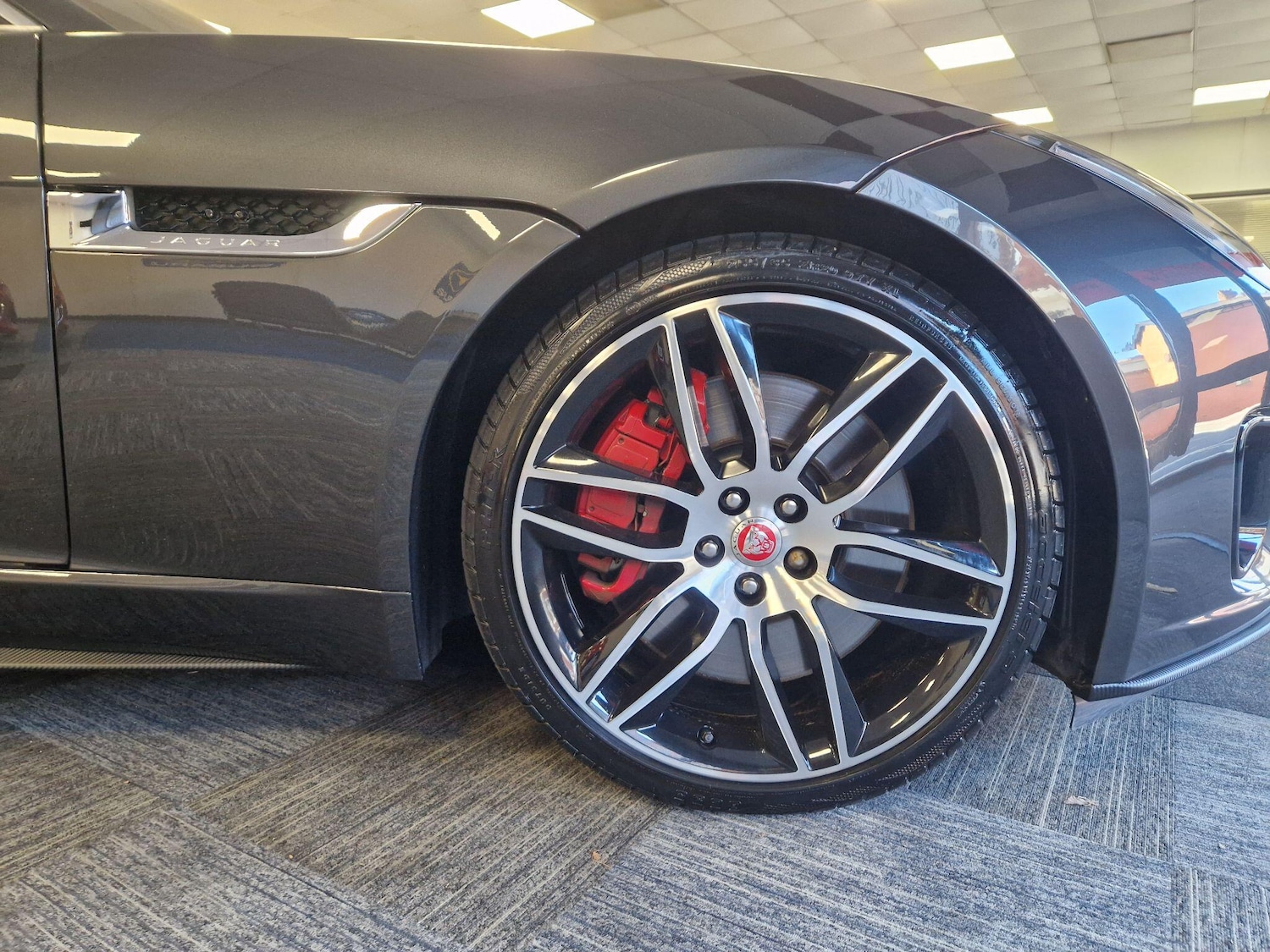 Used Jaguar F-Type 2019 for sale - 76831726: Photo 22