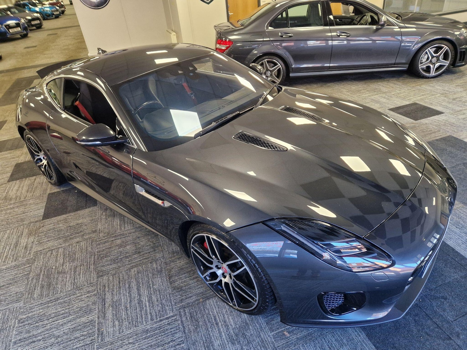 Used Jaguar F-Type 2019 for sale - 76831726: Photo 23