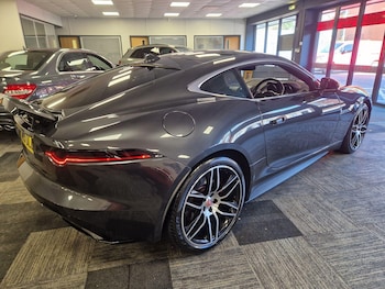 Used Jaguar F-Type 2019 for sale - 76831726: Photo