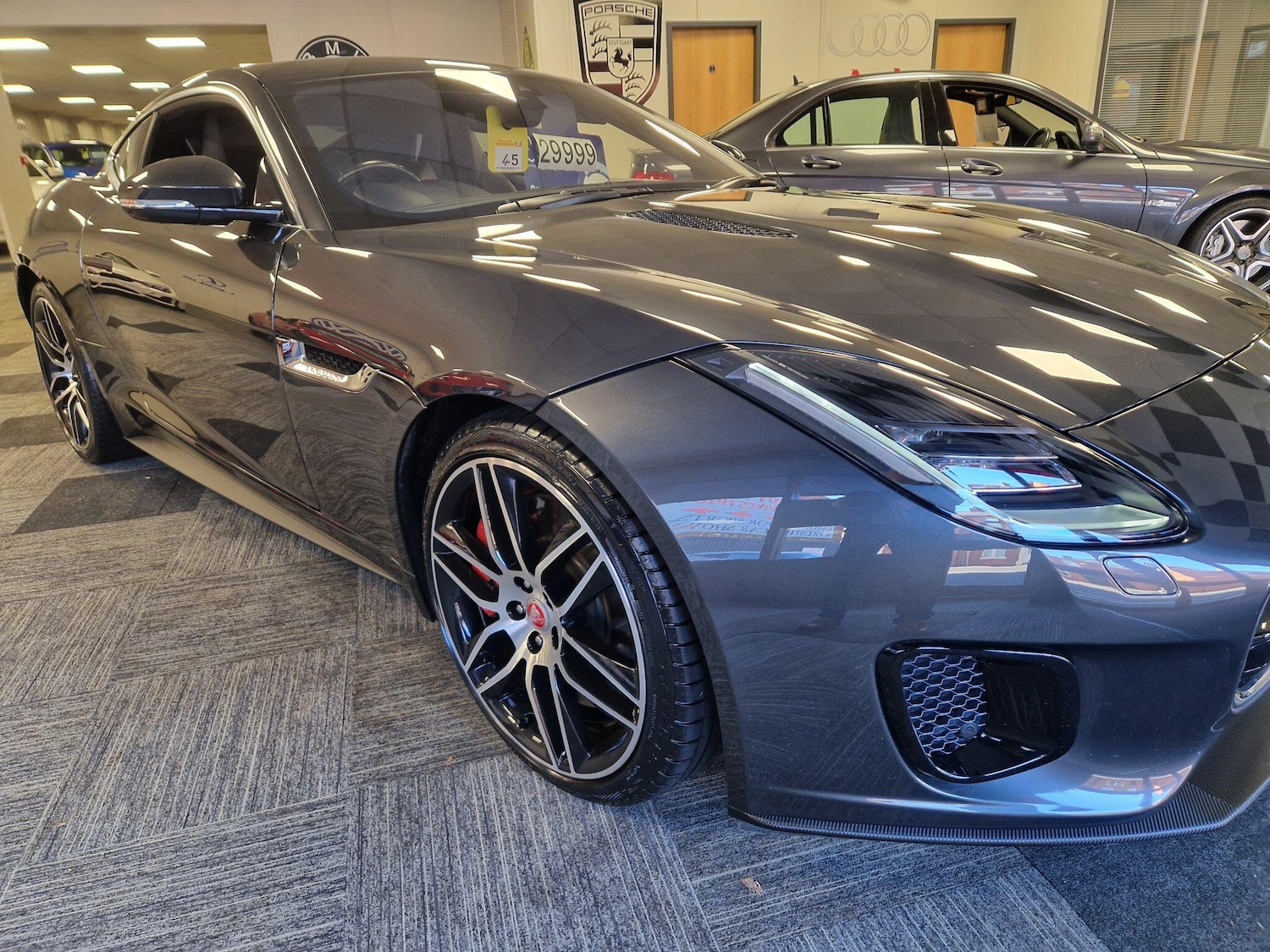 Used Jaguar F-Type 2019 for sale - 76831726: Photo 9