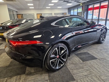 Used Jaguar F-Type 2015 for sale - 79551064: Photo