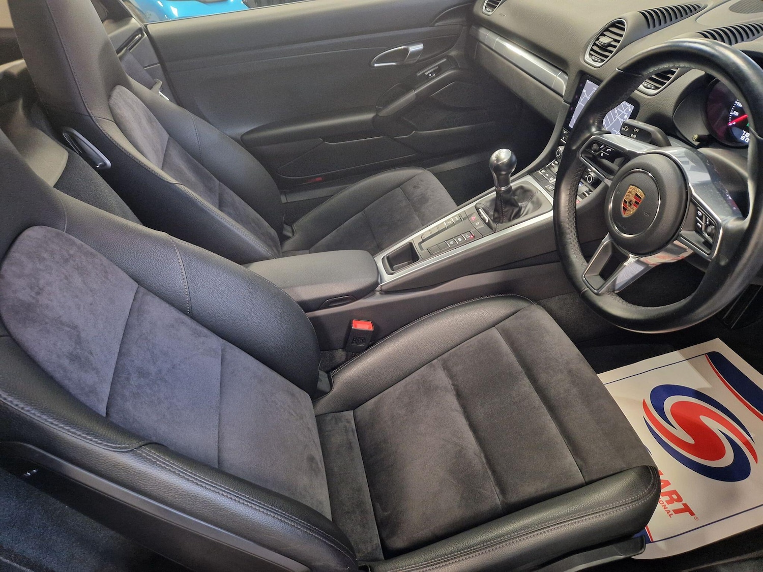 Used Porsche Cayman 2019 for sale - 76831730: Photo 16