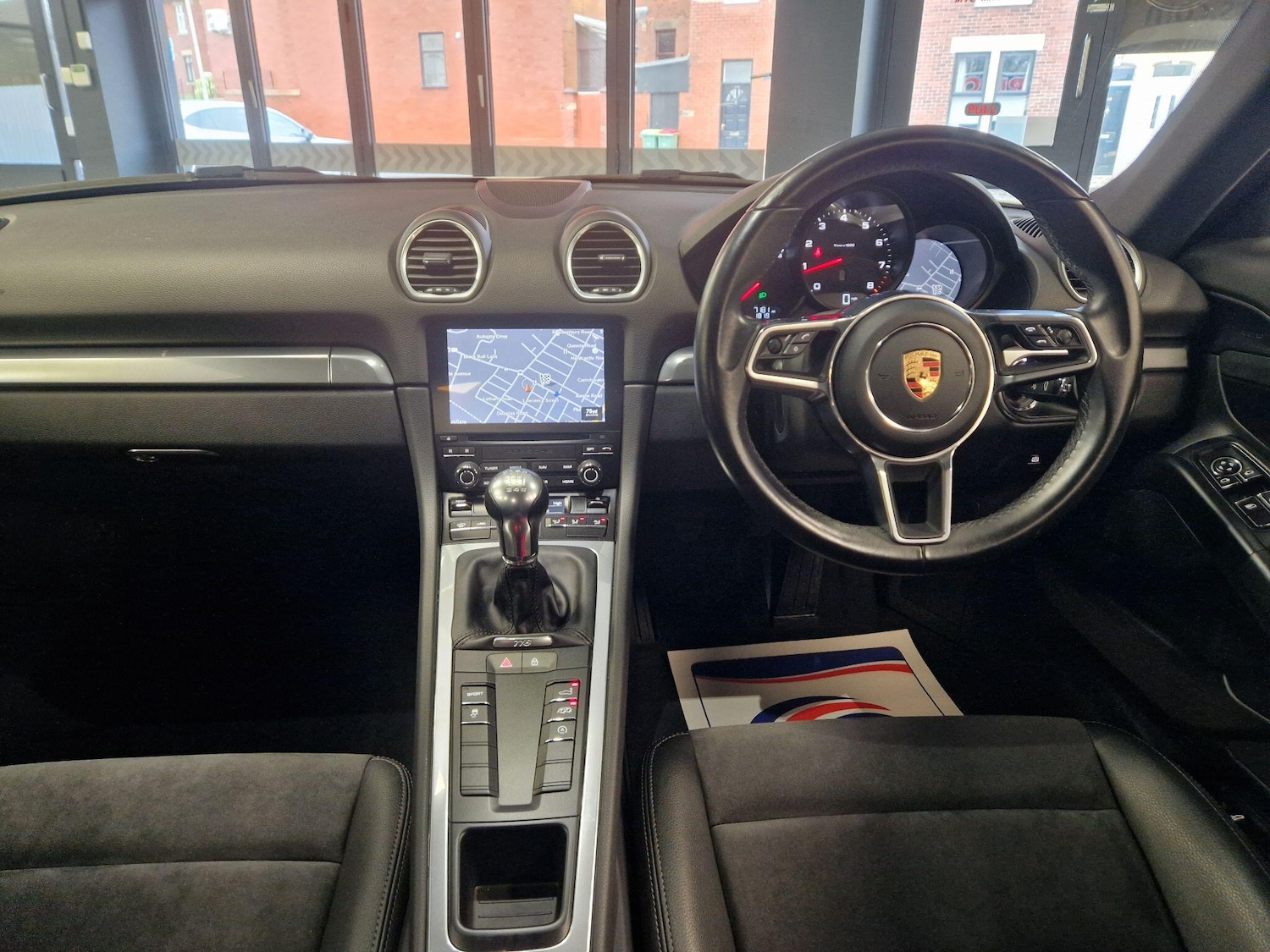 Used Porsche Cayman 2019 for sale - 76831730: Photo 24