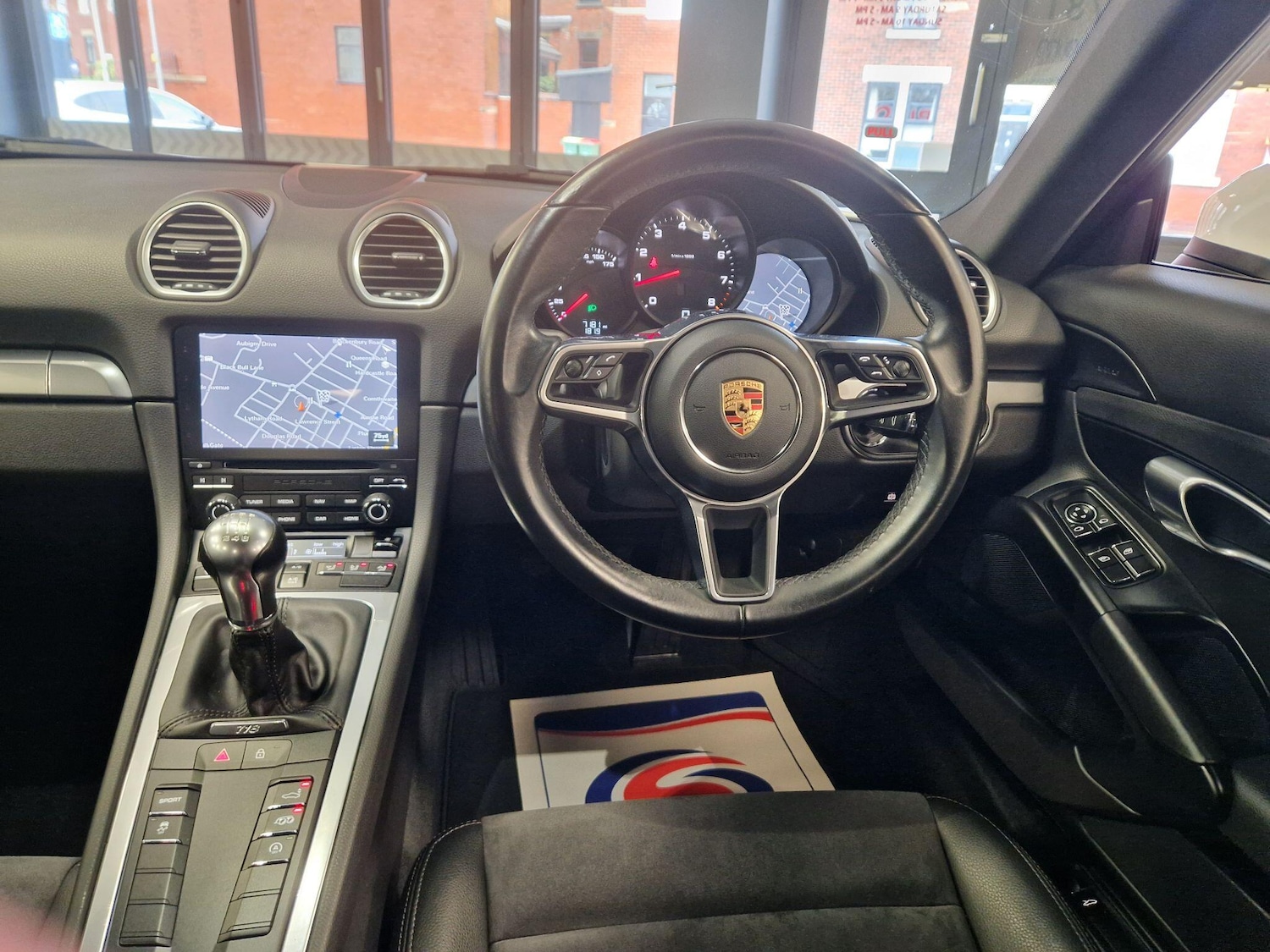 Used Porsche Cayman 2019 for sale - 76831730: Photo 25