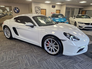 Used Porsche Cayman 2019 for sale - 76831730: Photo