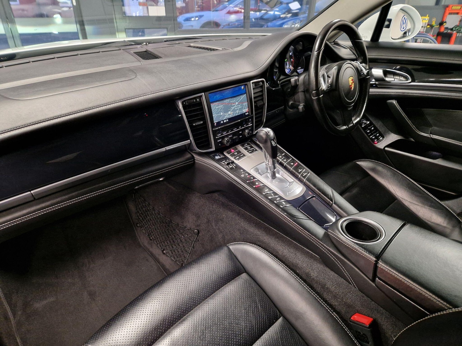 Used Porsche Panamera 2015 for sale - 77291920: Photo 24