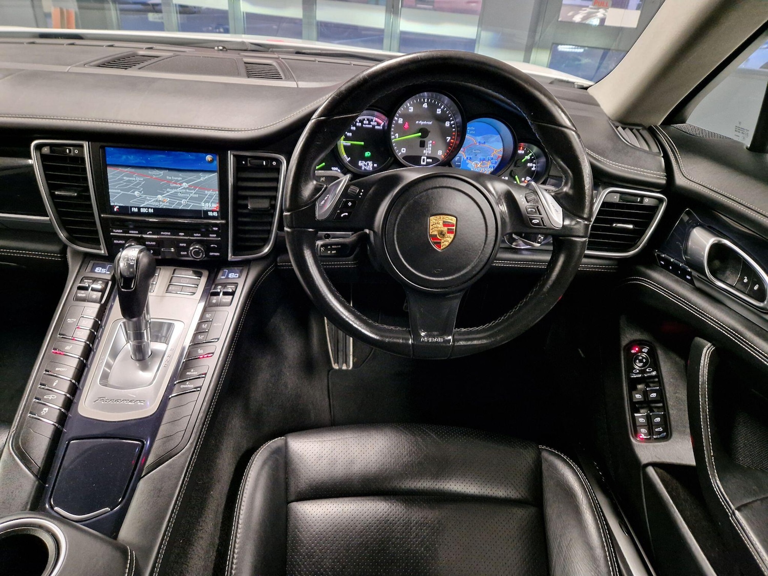 Used Porsche Panamera 2015 for sale - 77291920: Photo 27