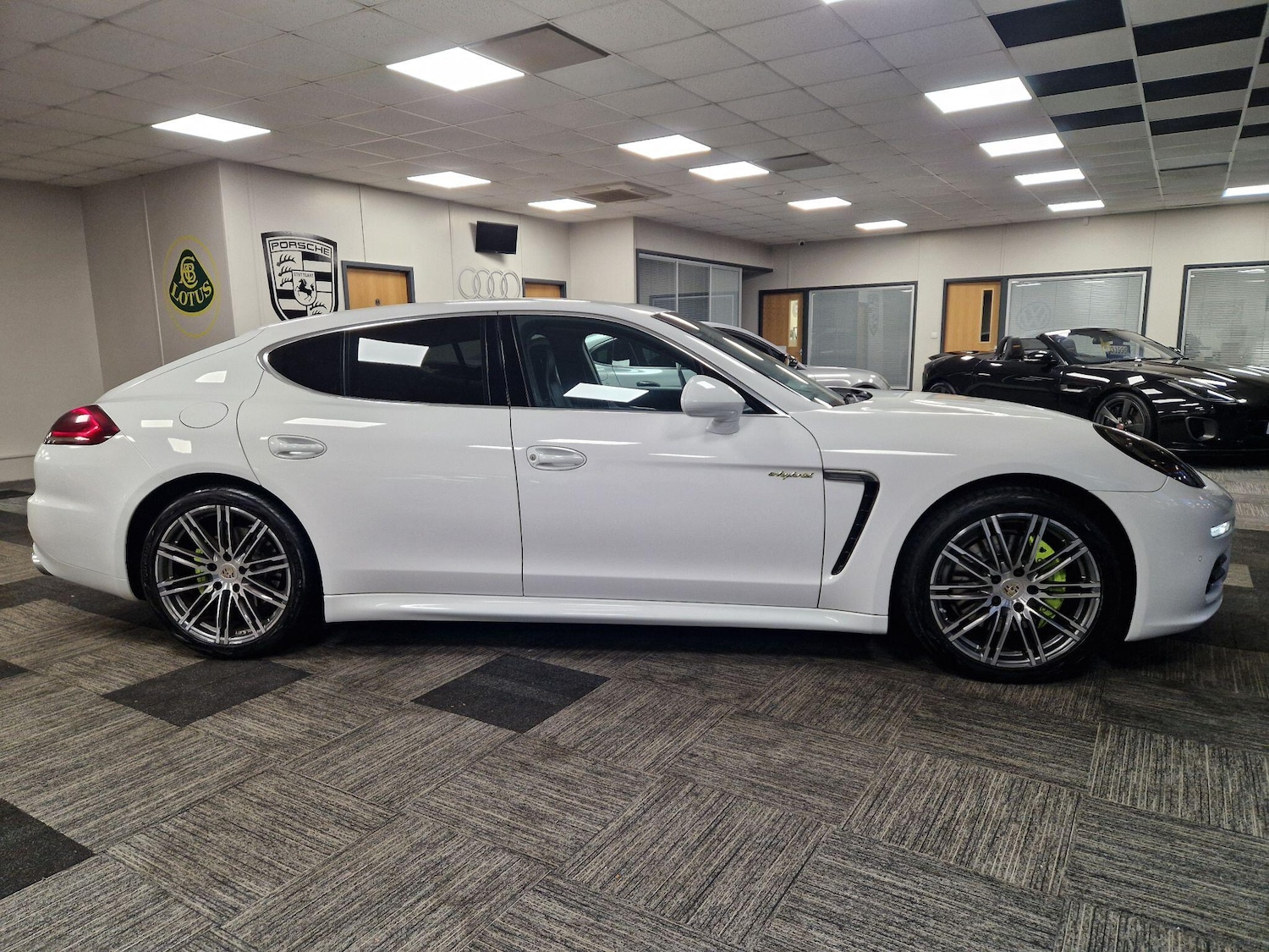 Used Porsche Panamera 2015 for sale - 77291920: Photo 6