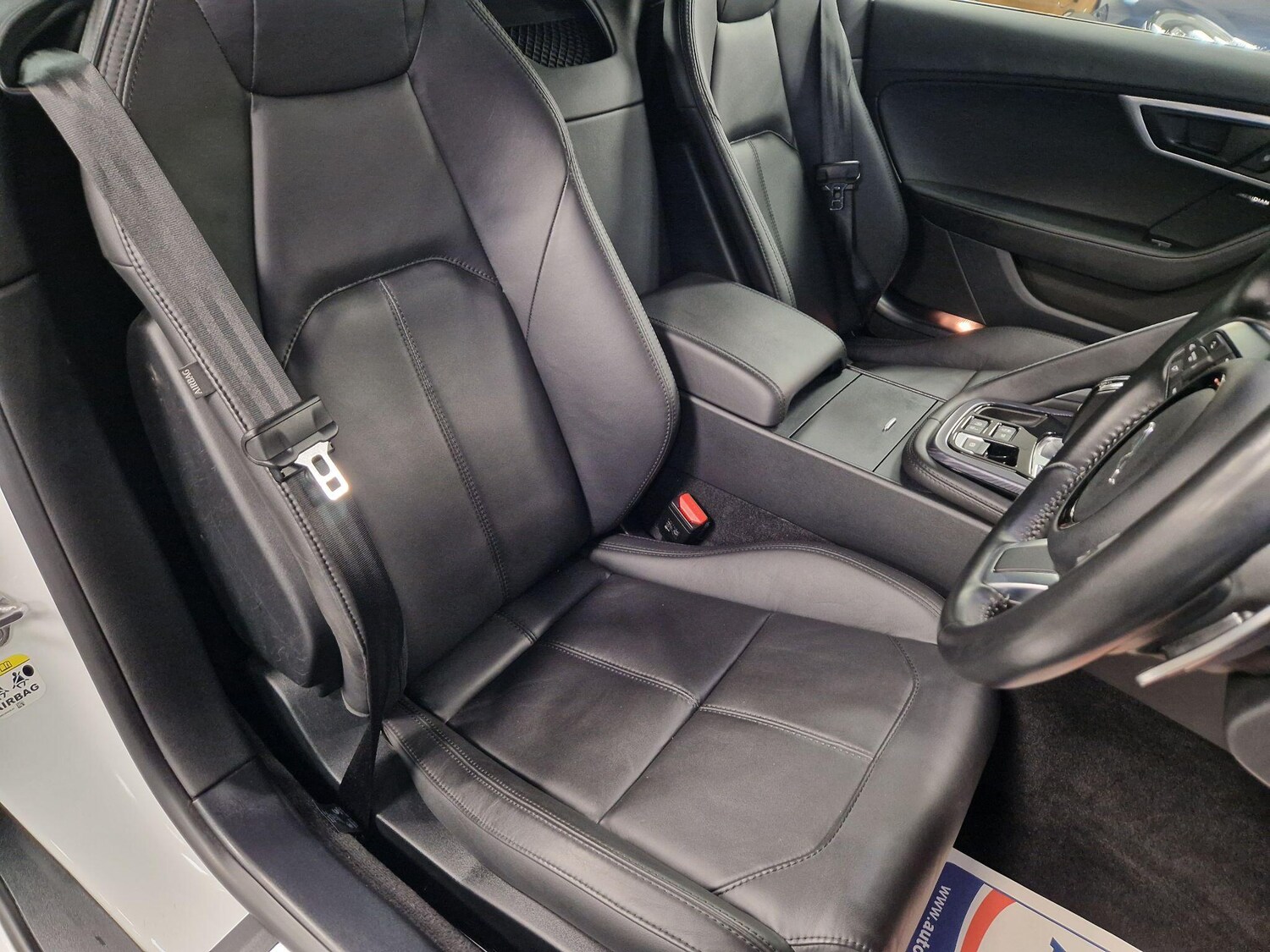 Used Jaguar F-Type for sale - 77854001: Photo 15