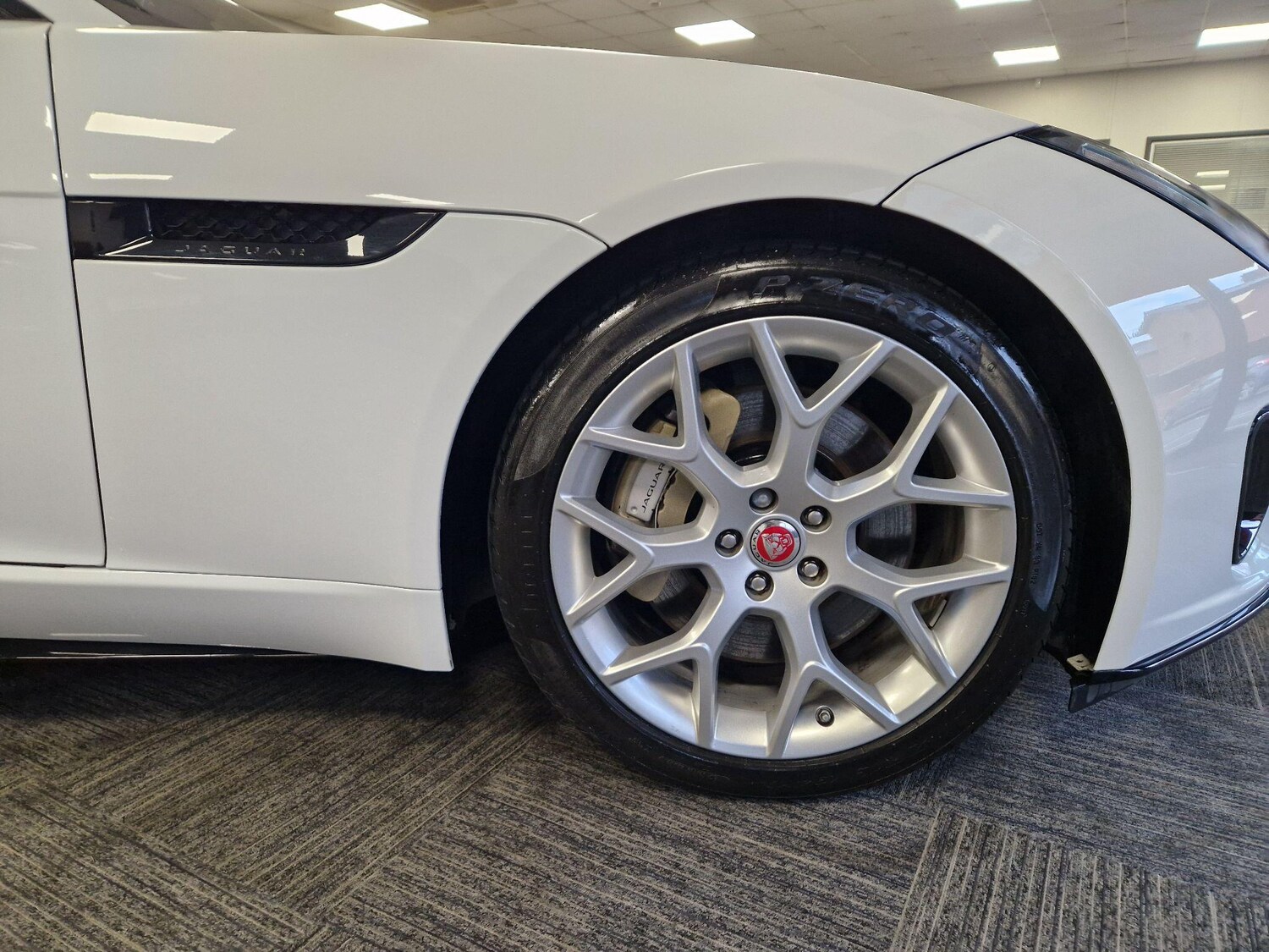 Used Jaguar F-Type for sale - 77854001: Photo 29
