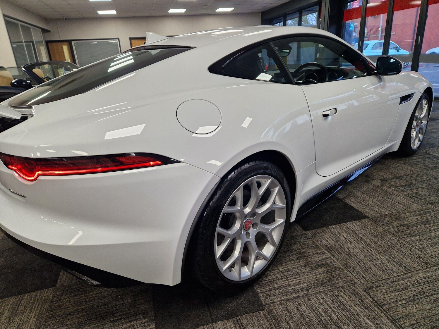 Used Jaguar F-Type for sale - 77854001: Photo 7