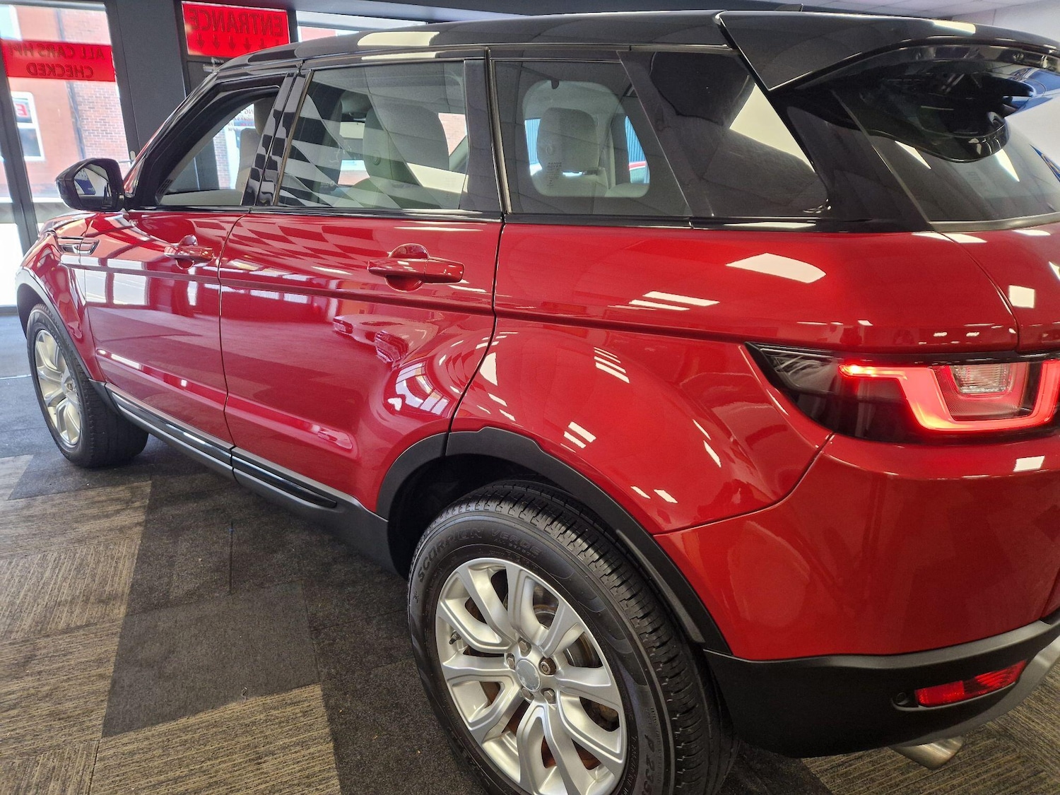 Used Land Rover Range Rover Evoque for sale - 78214170: Photo 8