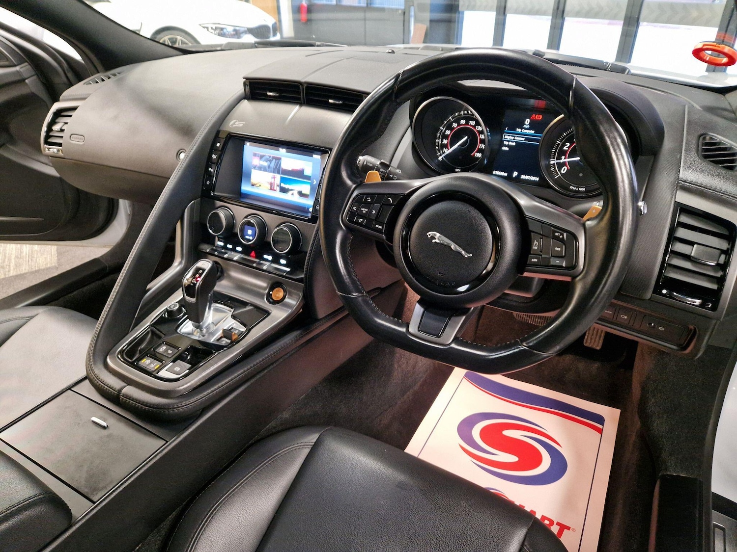 Used Jaguar F-Type 2016 for sale - 76942366: Photo 23