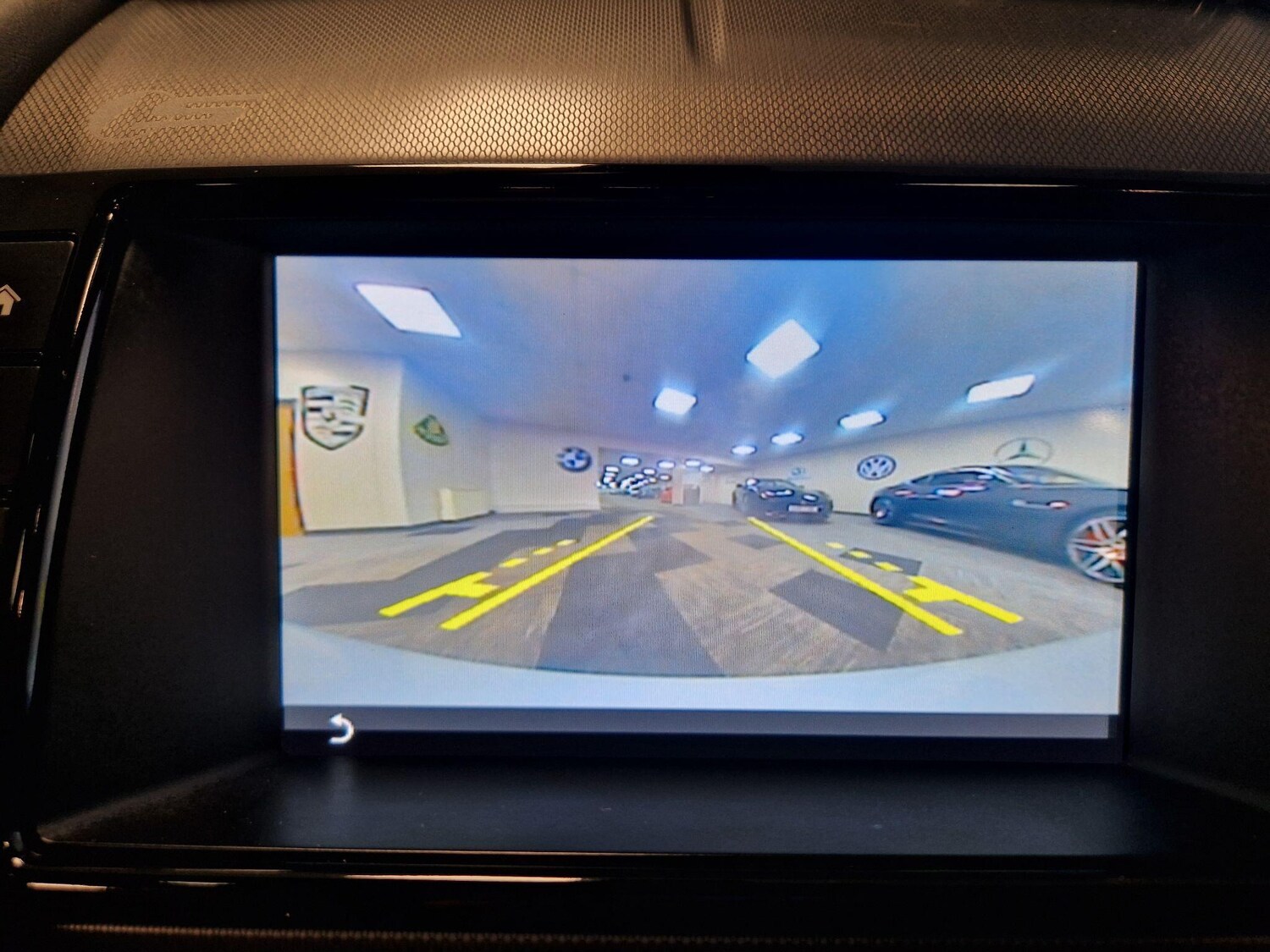 Used Jaguar F-Type 2016 for sale - 76942366: Photo 26