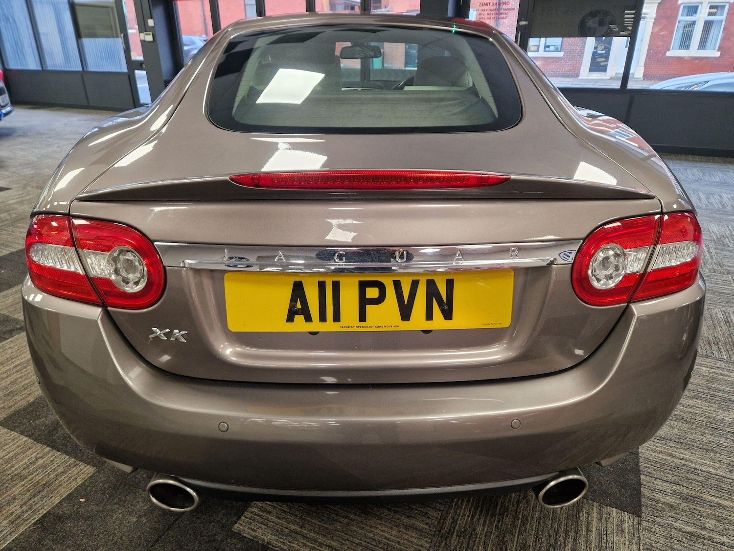 Used Jaguar XK 2010 for sale - 76831724: Photo 9