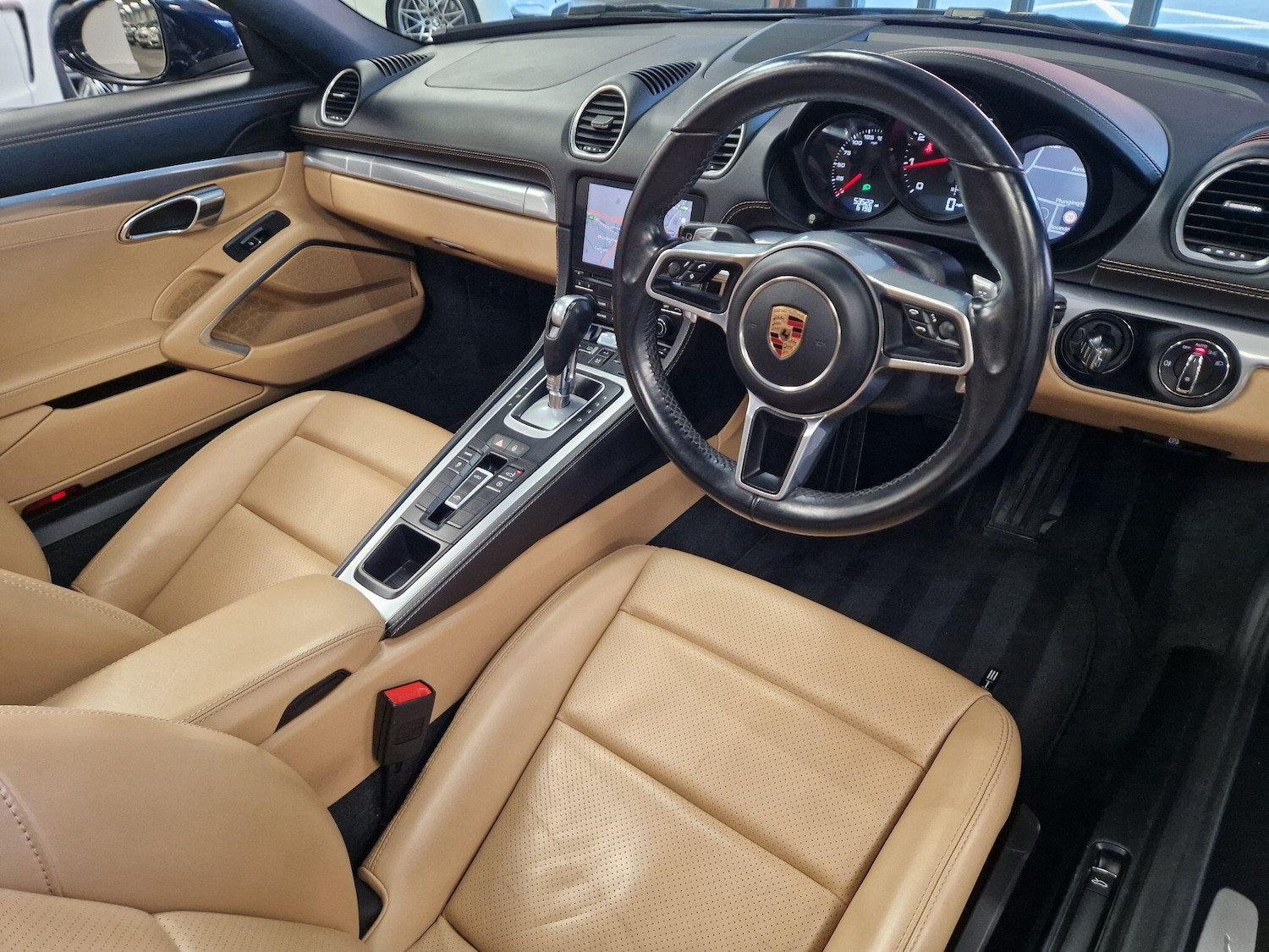 Used Porsche Boxster 2017 for sale - 77314561: Photo 25